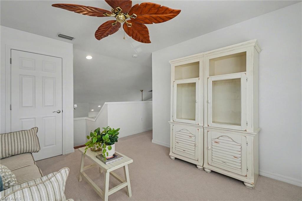 SHADOW GLEN - Residential