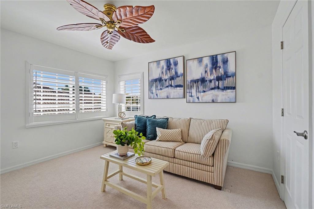 SHADOW GLEN - Residential