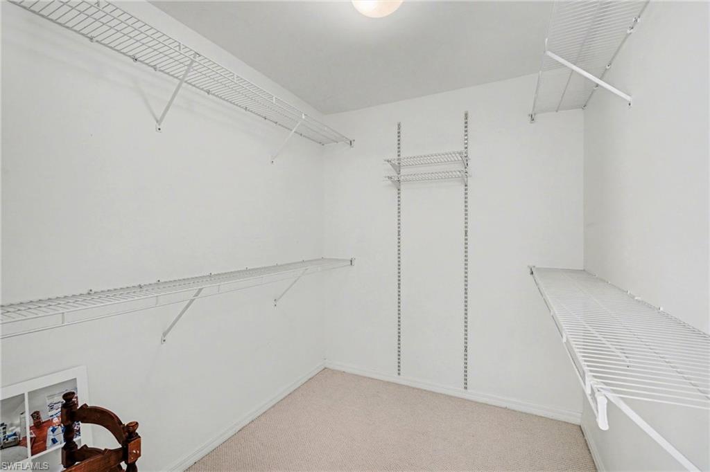 SHADOW GLEN - Residential