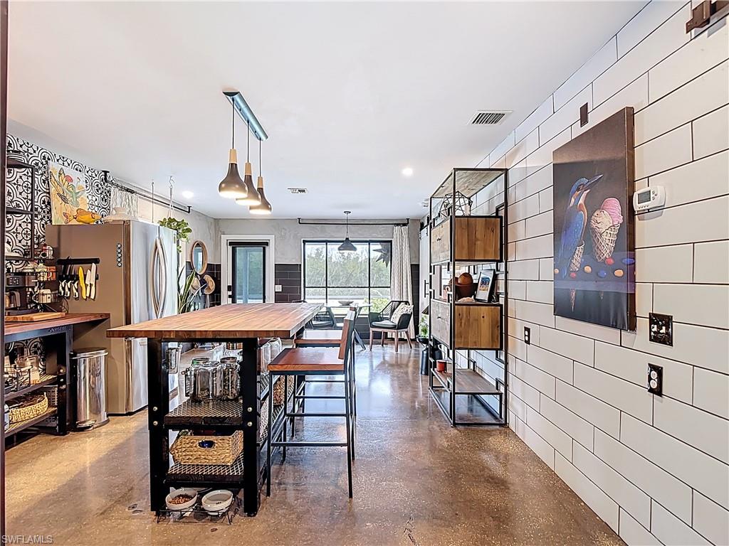 PINE ISLAND - Residential