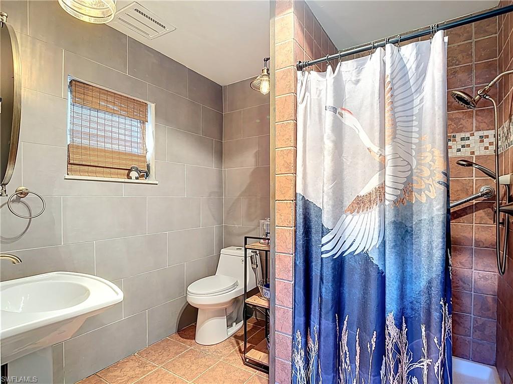 PINE ISLAND - Residential