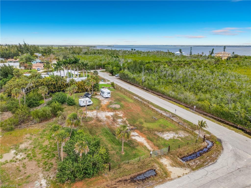 PINE ISLAND - Residential