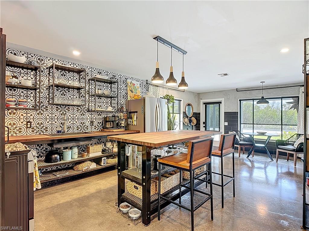 PINE ISLAND - Residential