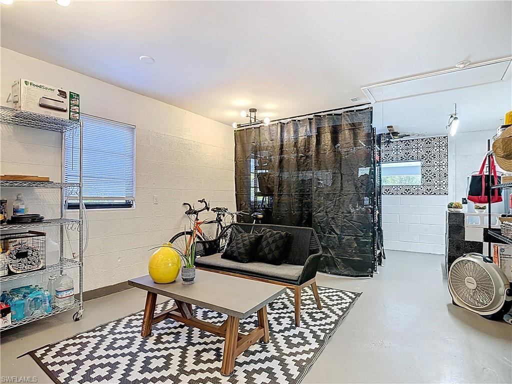 PINE ISLAND - Residential