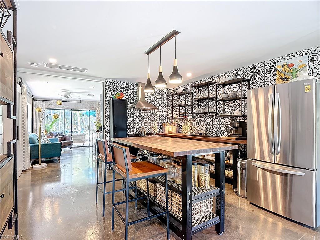 PINE ISLAND - Residential