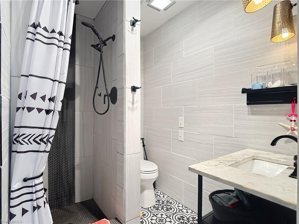 PINE ISLAND - Residential