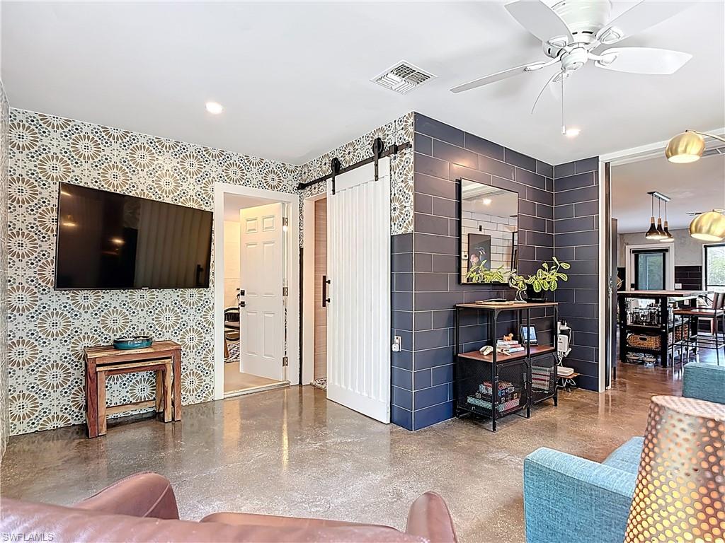 PINE ISLAND - Residential