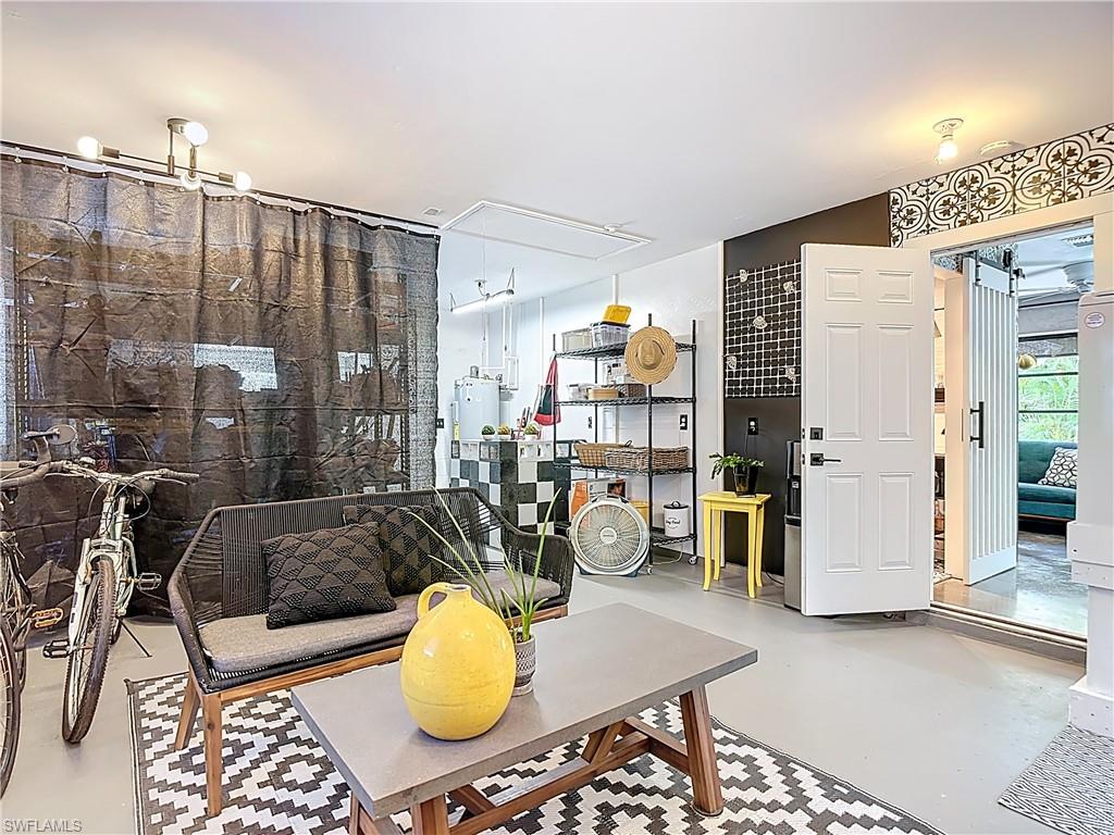 PINE ISLAND - Residential