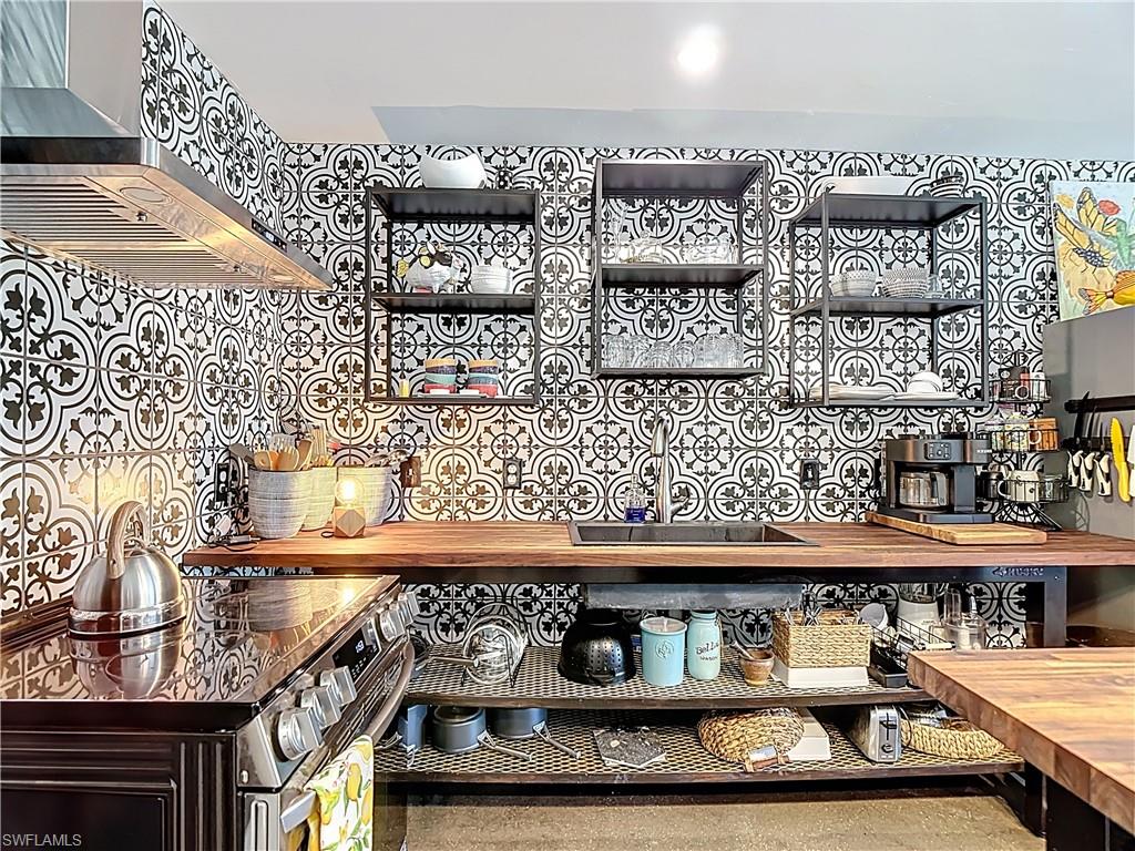 PINE ISLAND - Residential