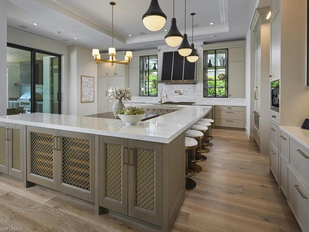 AQUALANE SHORES - Residential