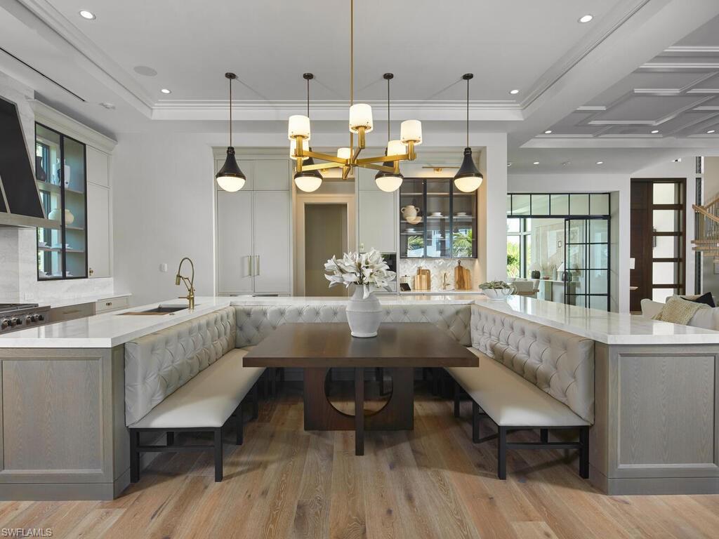 AQUALANE SHORES - Residential