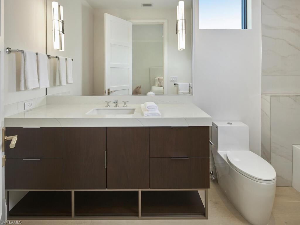 AQUALANE SHORES - Residential