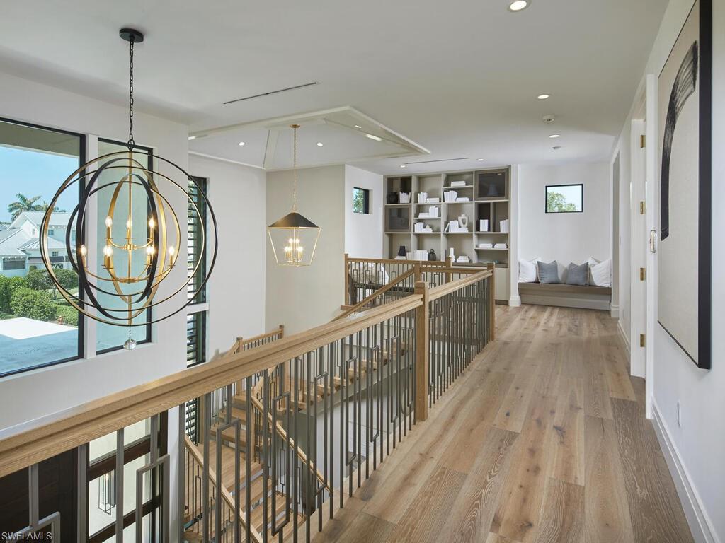 AQUALANE SHORES - Residential