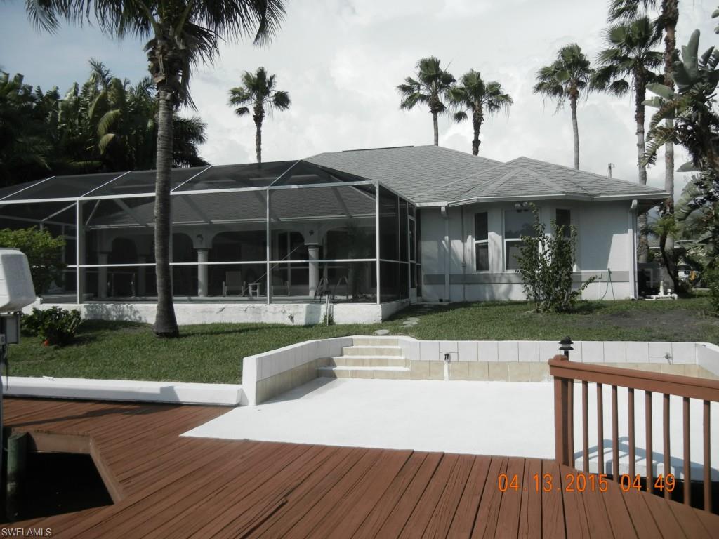 FOUR MILE COVE - Residential