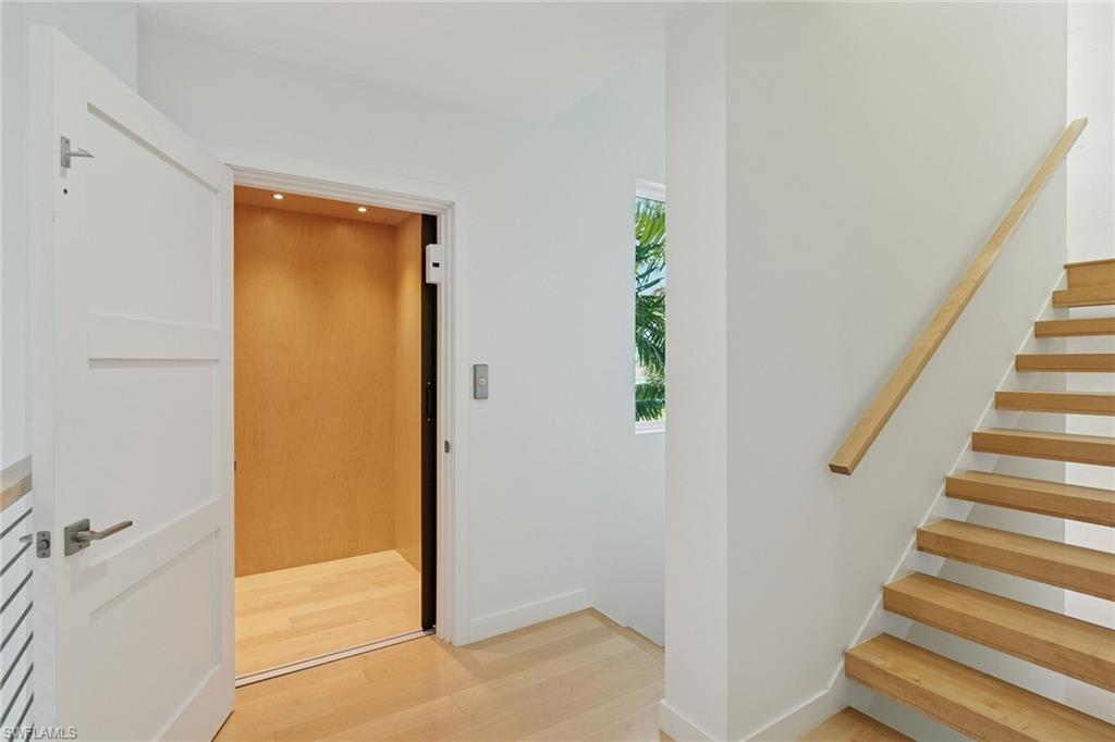 TIGERTAIL - Residential