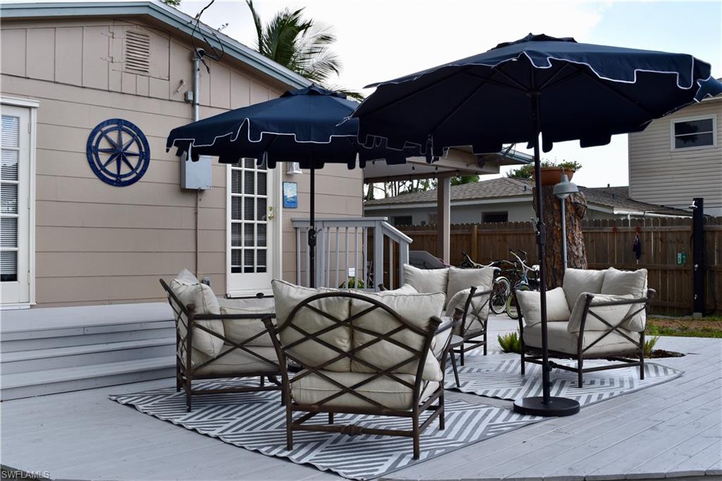 NAPLES PARK - Residential