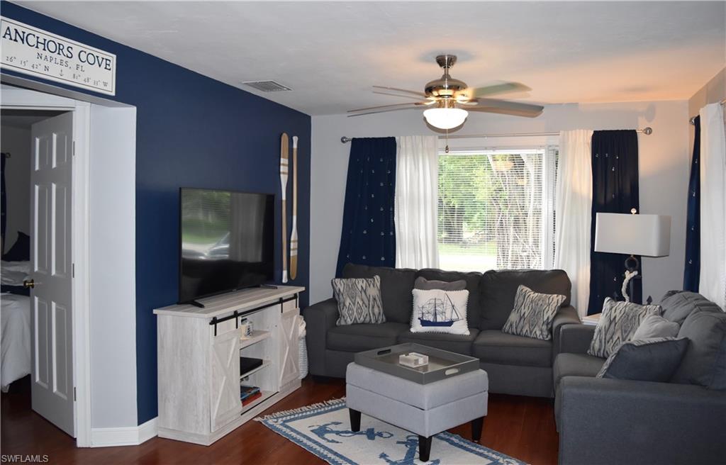 NAPLES PARK - Residential