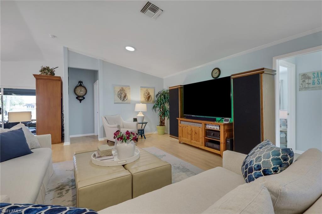 COLONY POINTE - Residential