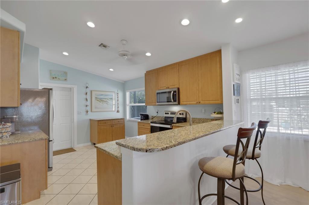 COLONY POINTE - Residential