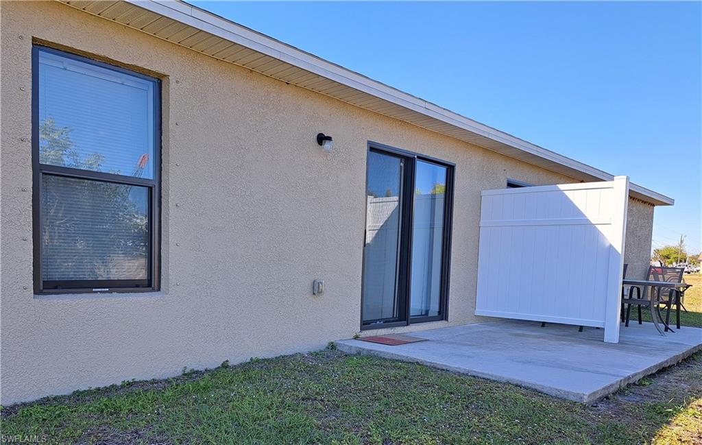 CAPE CORAL - Residential Lease