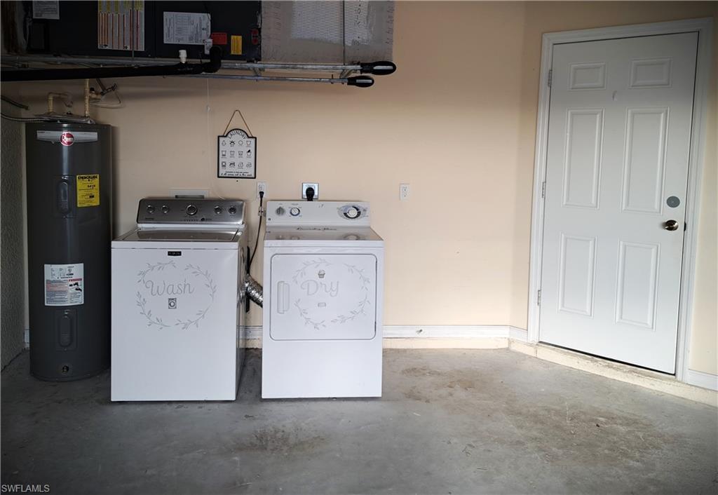 CAPE CORAL - Residential Lease