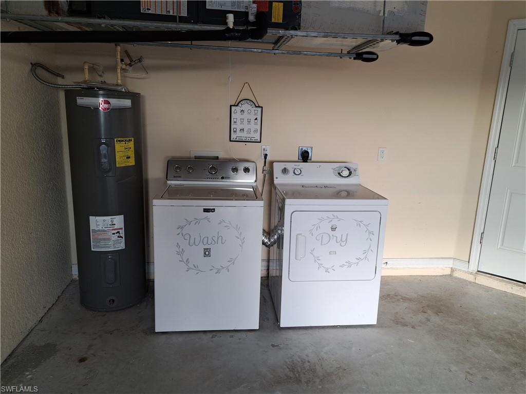 CAPE CORAL - Residential Lease