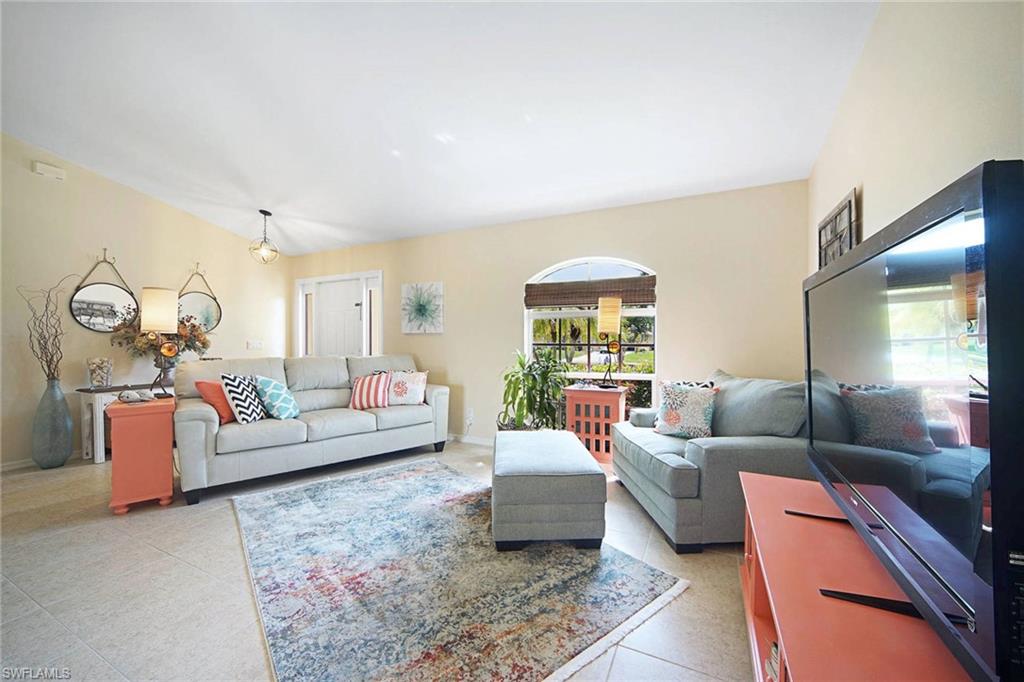 CAPE CORAL - Residential Lease