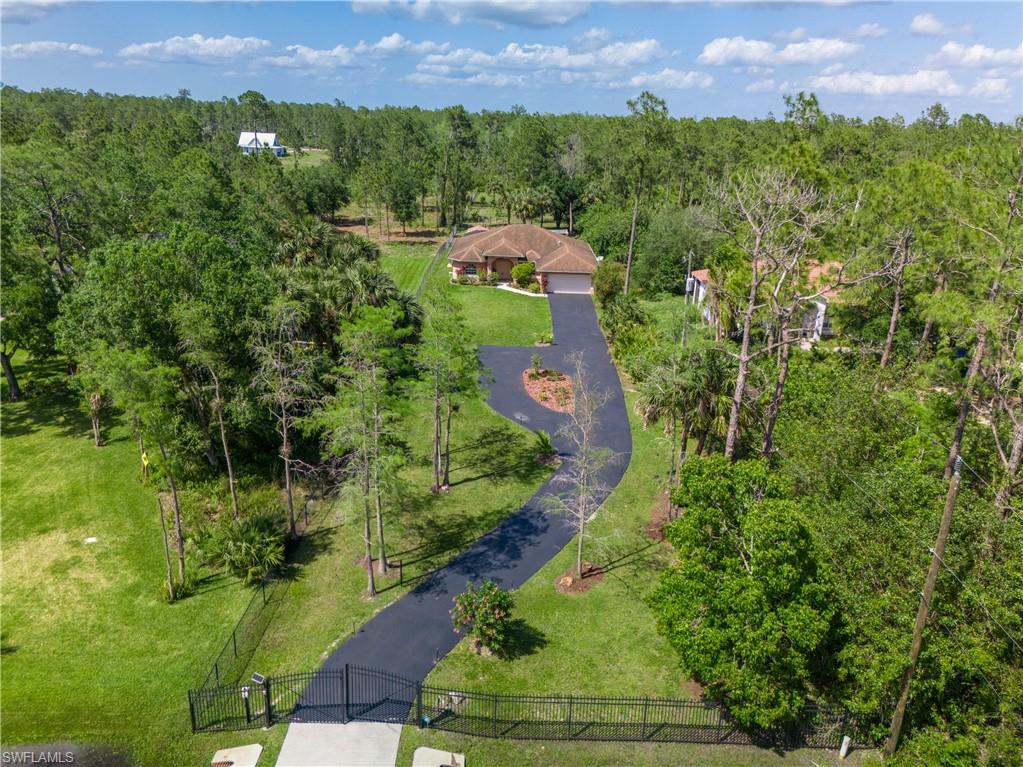 GOLDEN GATE ESTATES - Residential