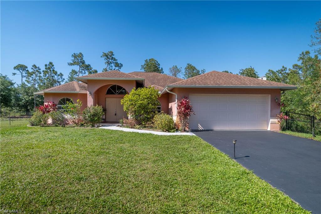 GOLDEN GATE ESTATES - Residential