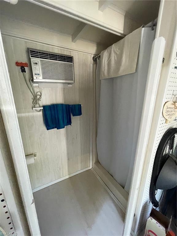 PELICAN LAKE RV RESORT - Land