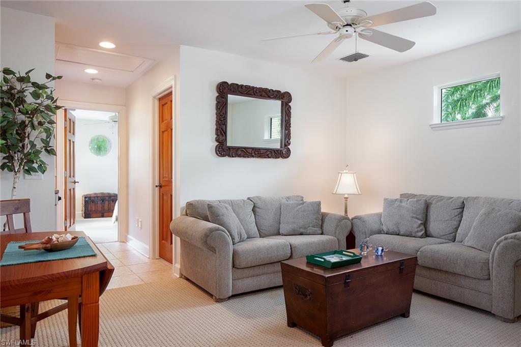 AQUALANE SHORES - Residential