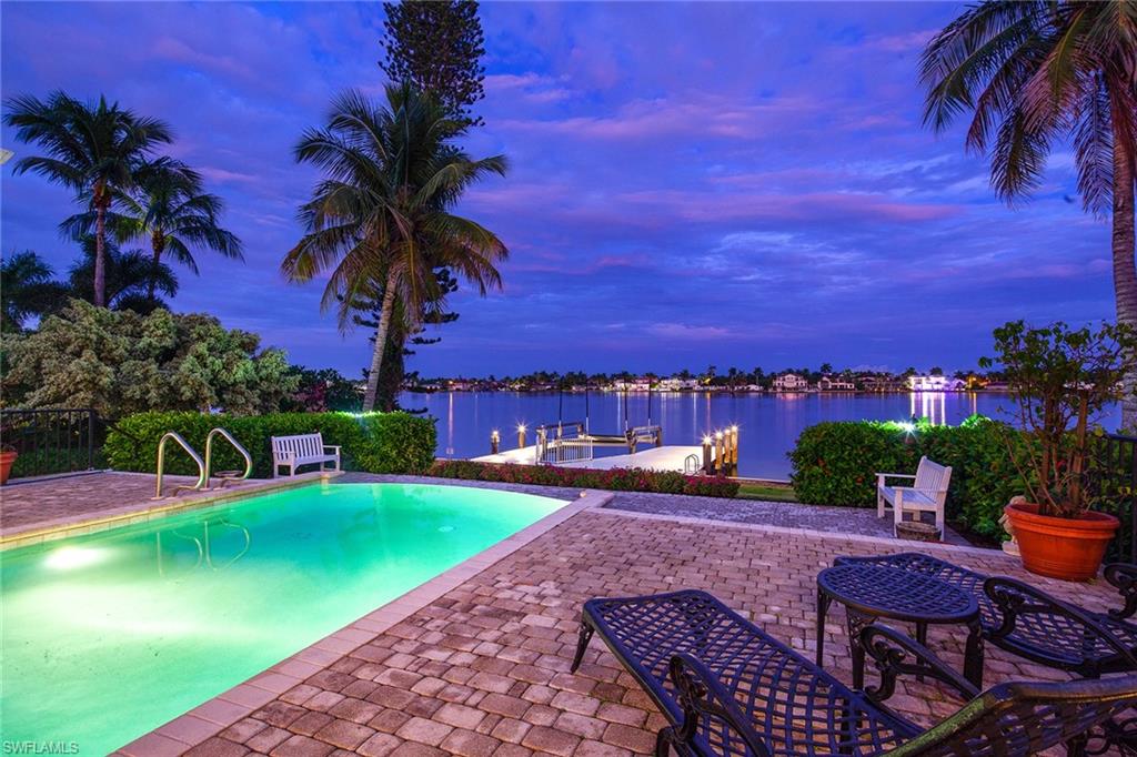 AQUALANE SHORES - Residential