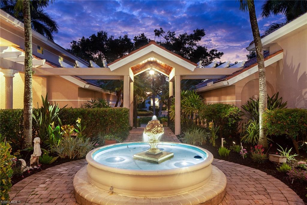 AQUALANE SHORES - Residential