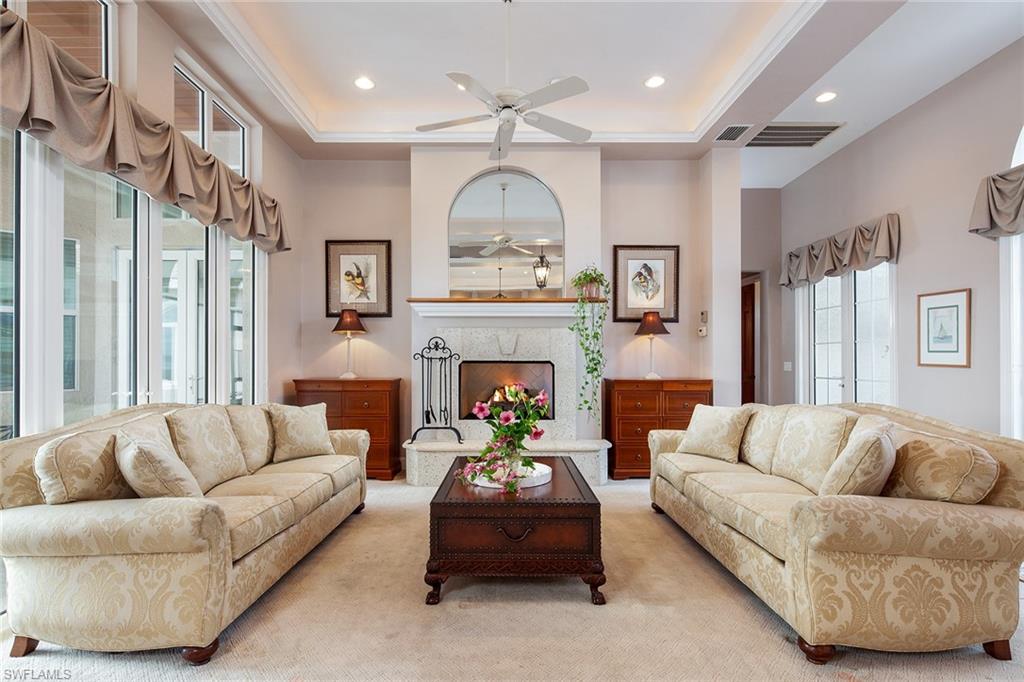 AQUALANE SHORES - Residential