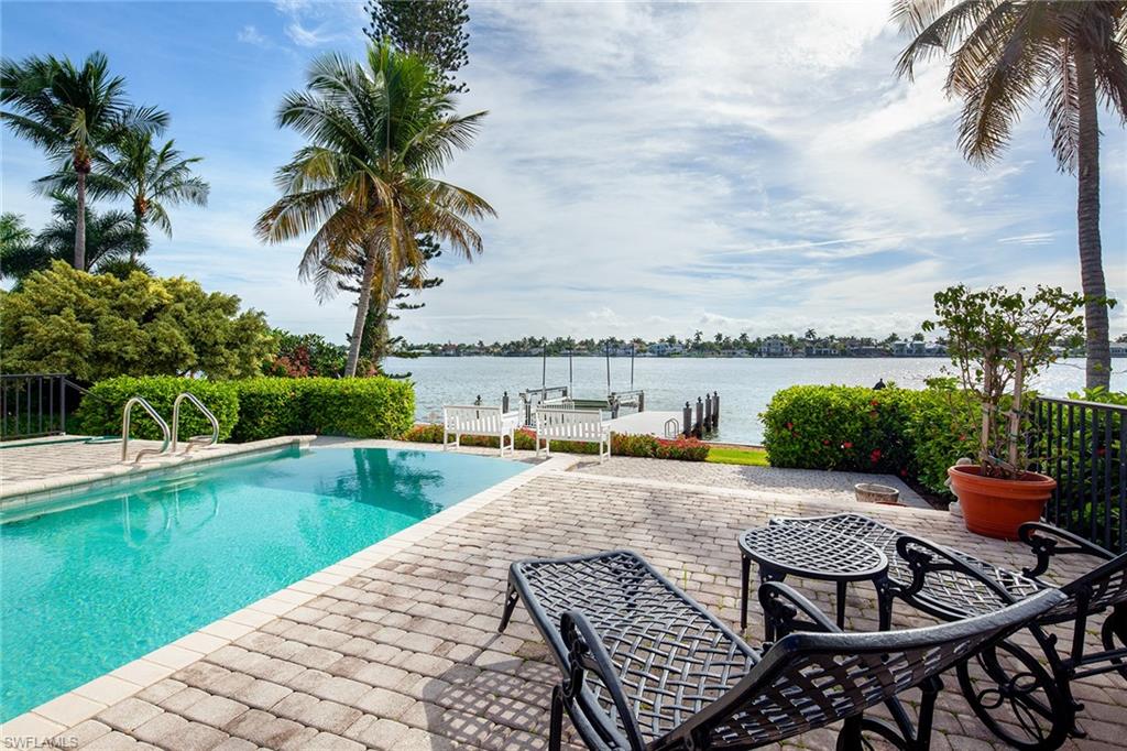 AQUALANE SHORES - Residential