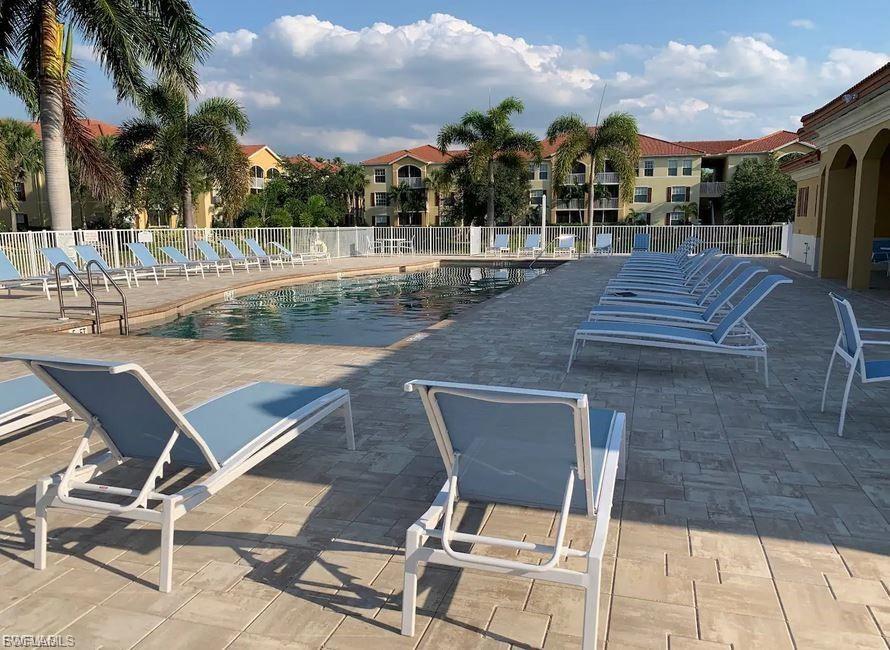 THE RESIDENCE - Residential