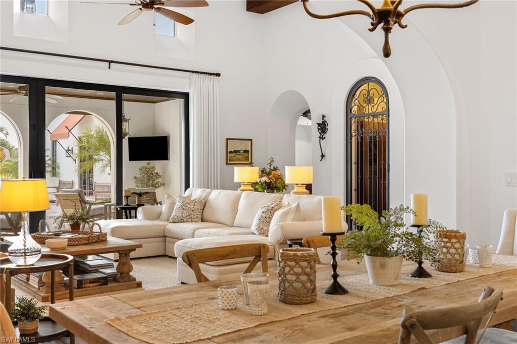 LUCARNO - Residential