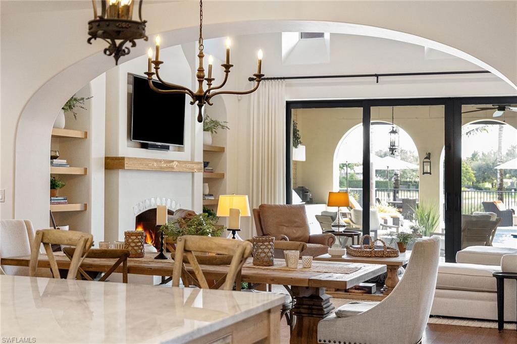 LUCARNO - Residential