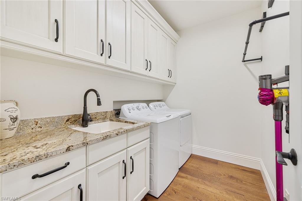 LUCARNO - Residential