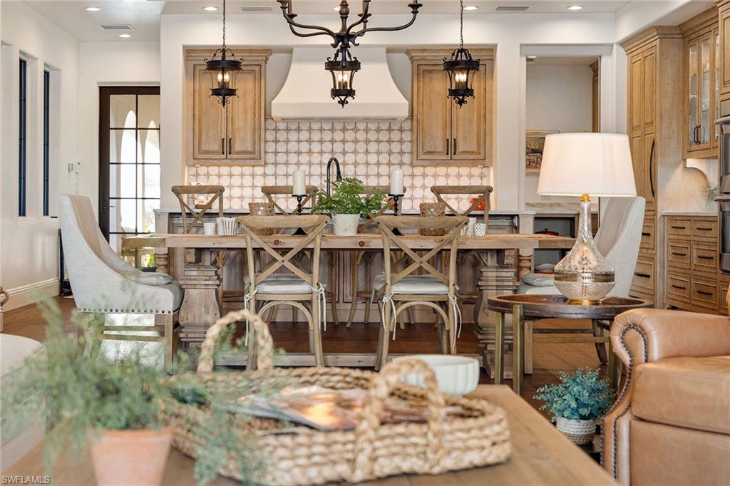 LUCARNO - Residential