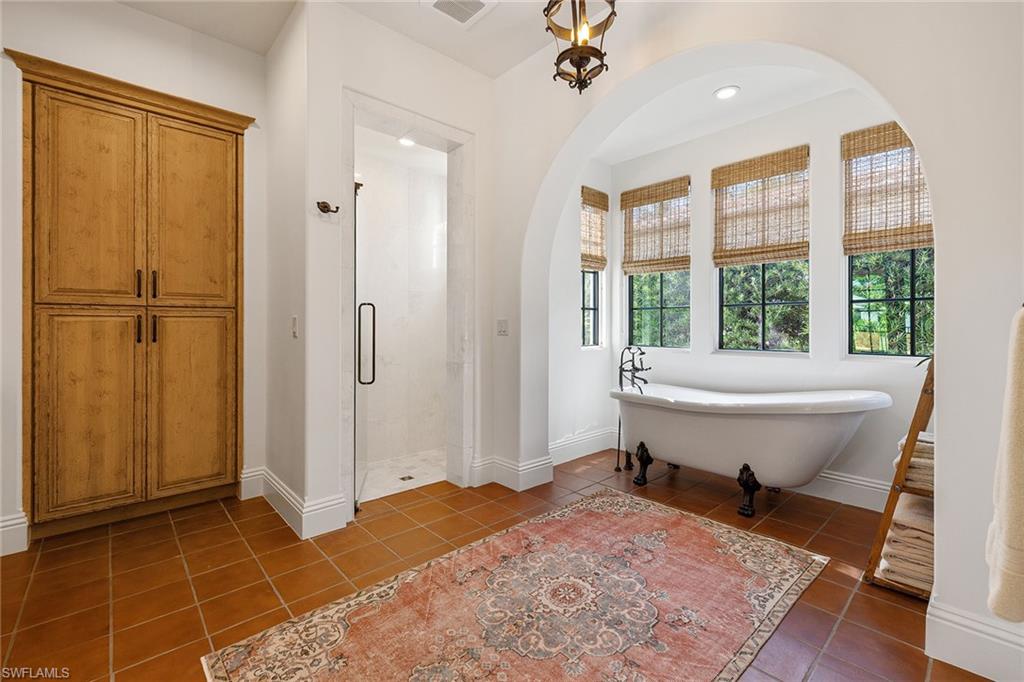 LUCARNO - Residential