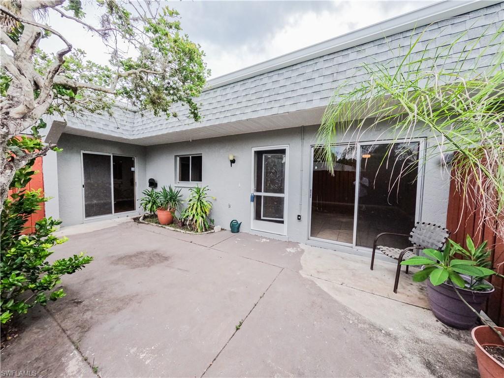 PALM FROND CONDO - Residential