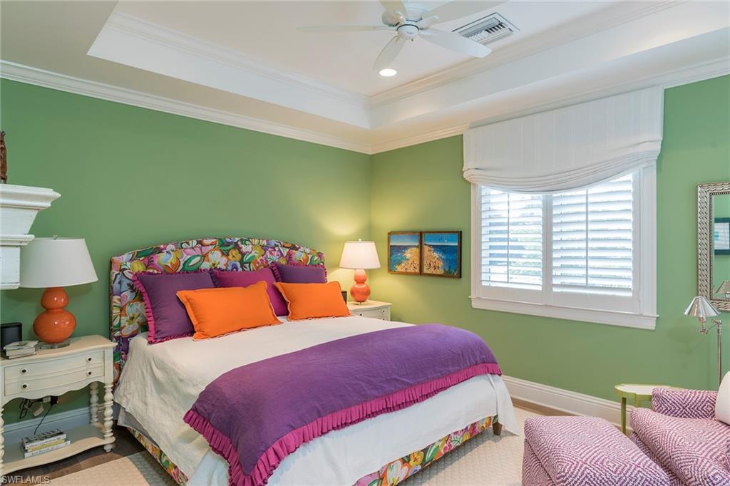 OLDE NAPLES - Residential