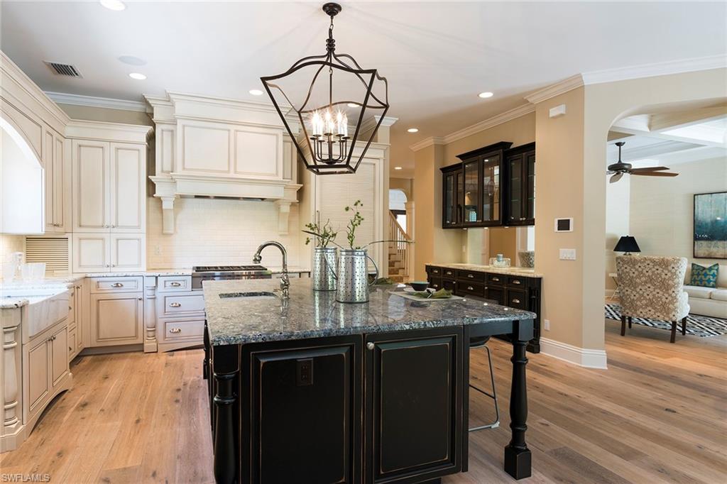 OLDE NAPLES - Residential