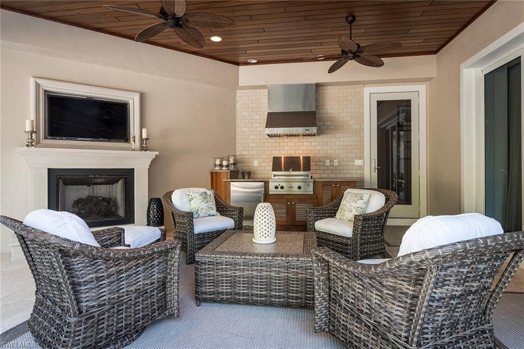 OLDE NAPLES - Residential