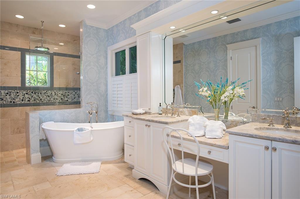 OLDE NAPLES - Residential