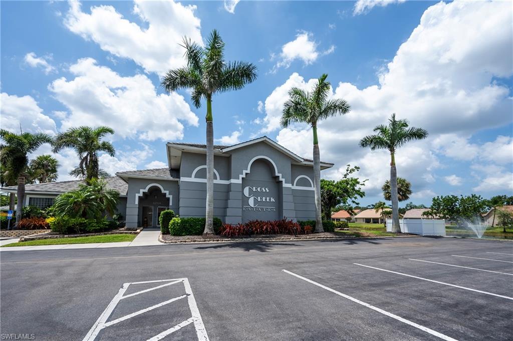 CROSS CREEK ESTATES - Residential