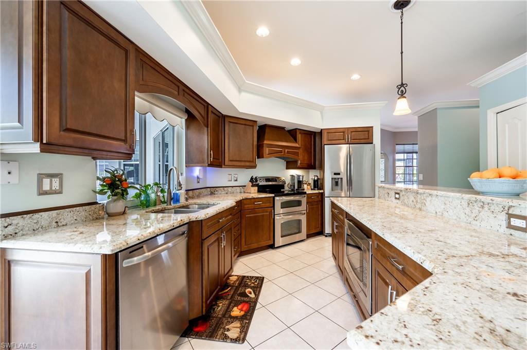 CROSS CREEK ESTATES - Residential