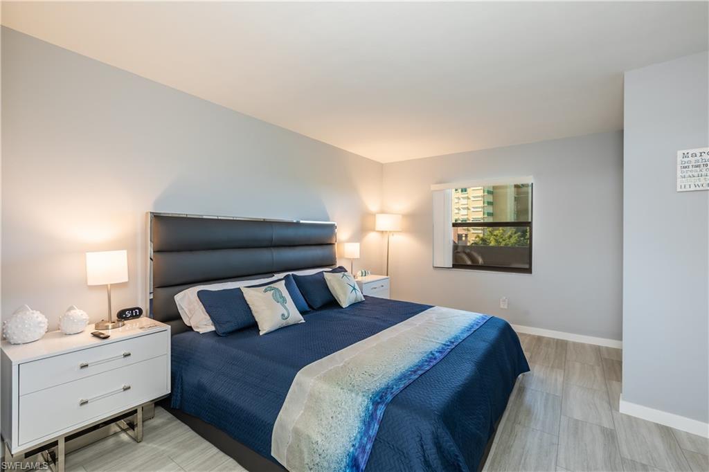 RIVERSIDE CLUB - Residential