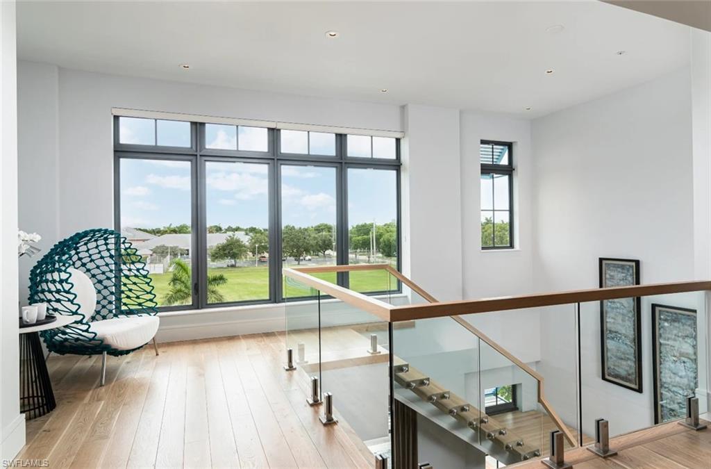 SOCE FLATS - Residential Lease